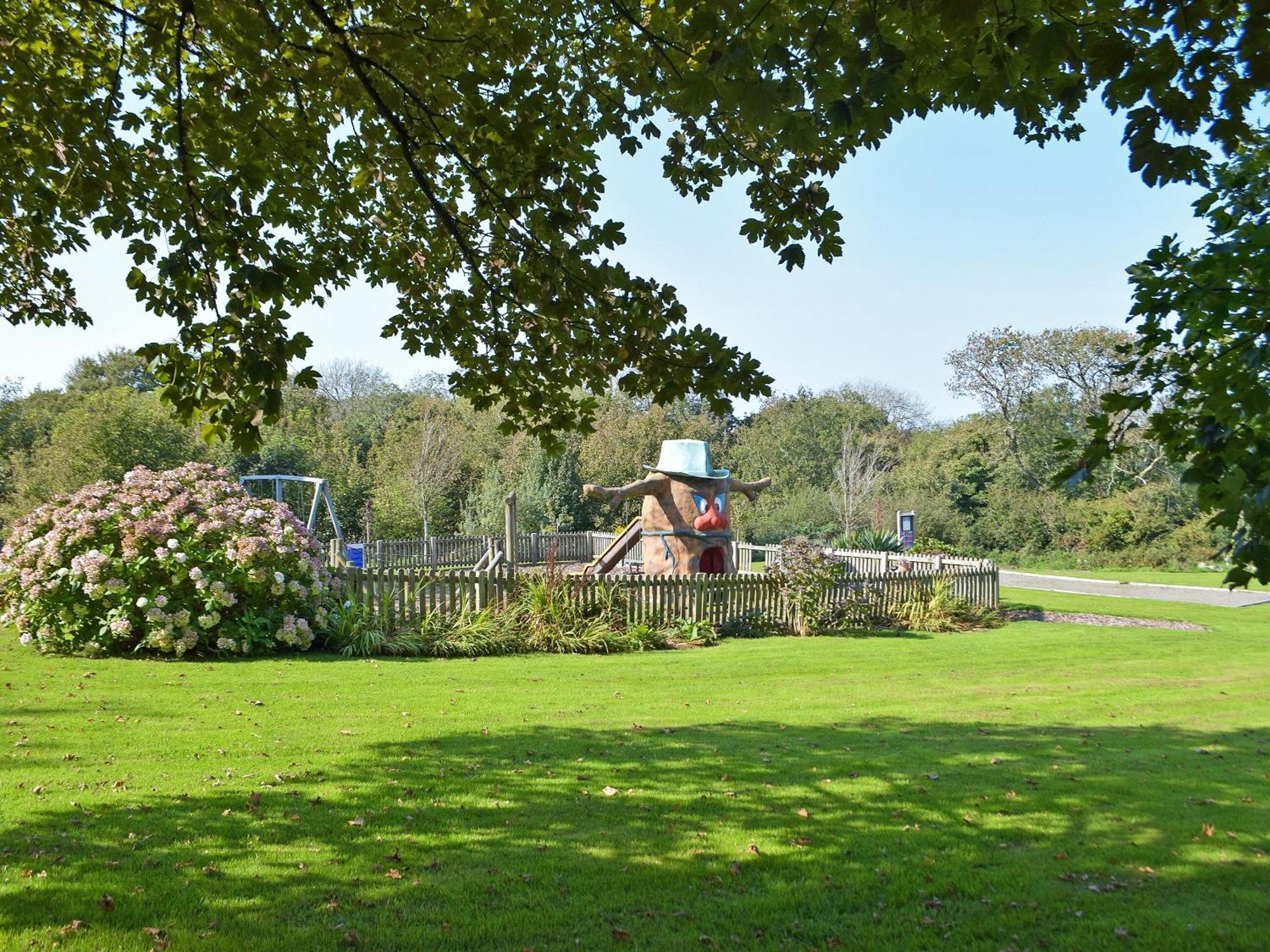 Keepers Nook - Dinas Country Club Villa Exteriör bild